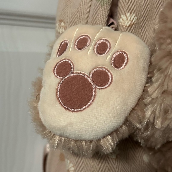 Tokyo Disneyland ShellieMay Plush Bear Backpack in Dusty Pink - Picture 3 of 11